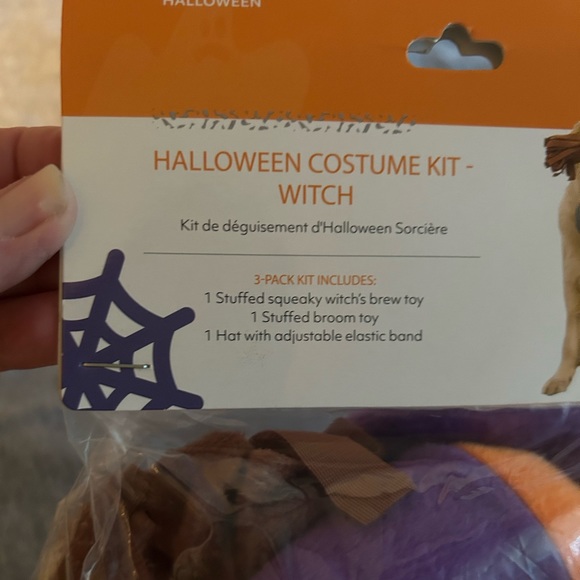ZippyPaws Witch Halloween Costume Kit for Dogs (Pets) - Picture 4 of 7